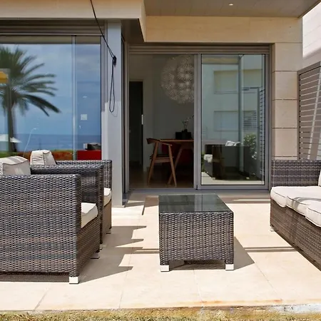 Villa At051 A Pocos Metros De La Playa, Equipamiento Completo, Piscina Comunitaria *