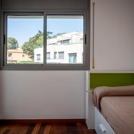 At051 A Pocos Metros De La Playa, Equipamiento Completo, Piscina Comunitaria * Torredembarra