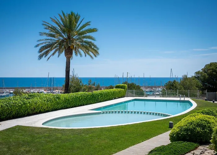 At051 A Pocos Metros De La Playa, Equipamiento Completo, Piscina Comunitaria Villa Torredembarra